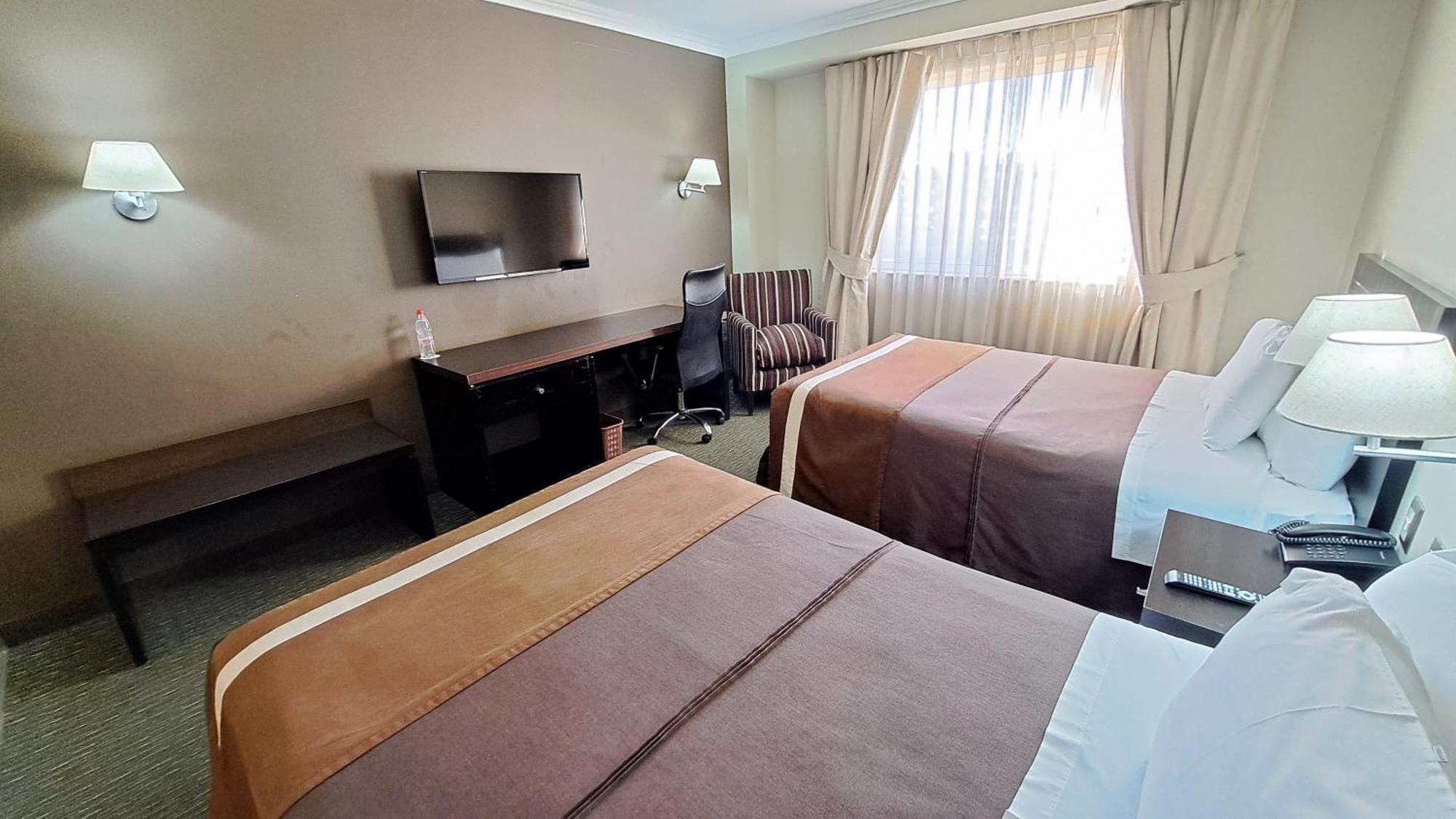 Hotel Diego De Almagro Alto El Loa Calama Buitenkant foto